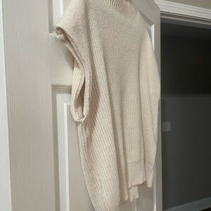 Le Lis Ivory Knit Sweater Vest